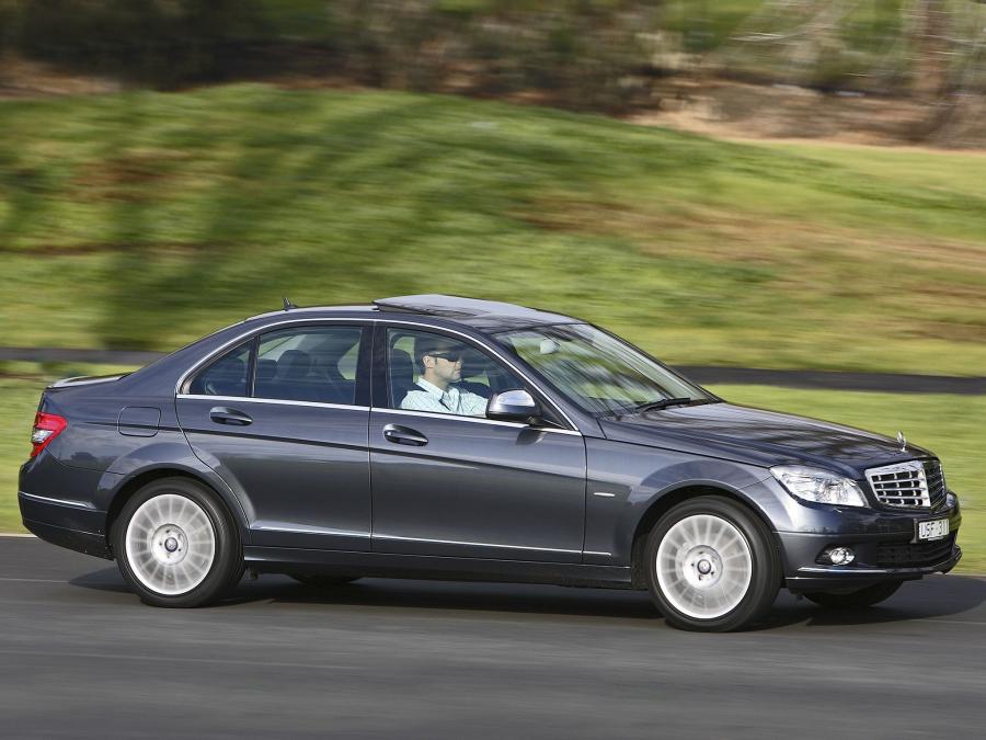  Mercedes-Benz C220 CDI )AU) 2007 года  (фото 14 из 15)